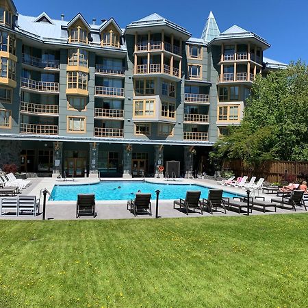 Cascade Lodge Suite Wifi 2 Hot Tubs Pool Gym Sauna Parking Ski And Bike Storage Уистлер Экстерьер фото